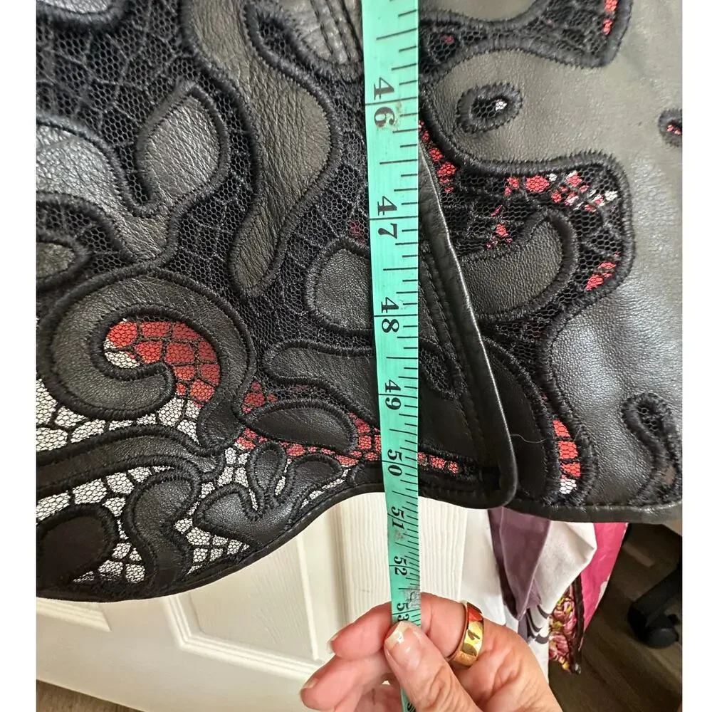 Alexander McQueen Black Leather Lace Belted Trench Coat Made in Italy 14 - Picture 15 of 16